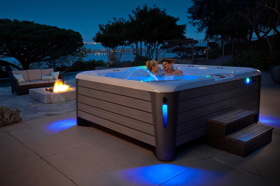 How To Check The Right Hot Tub Size For Your Home?